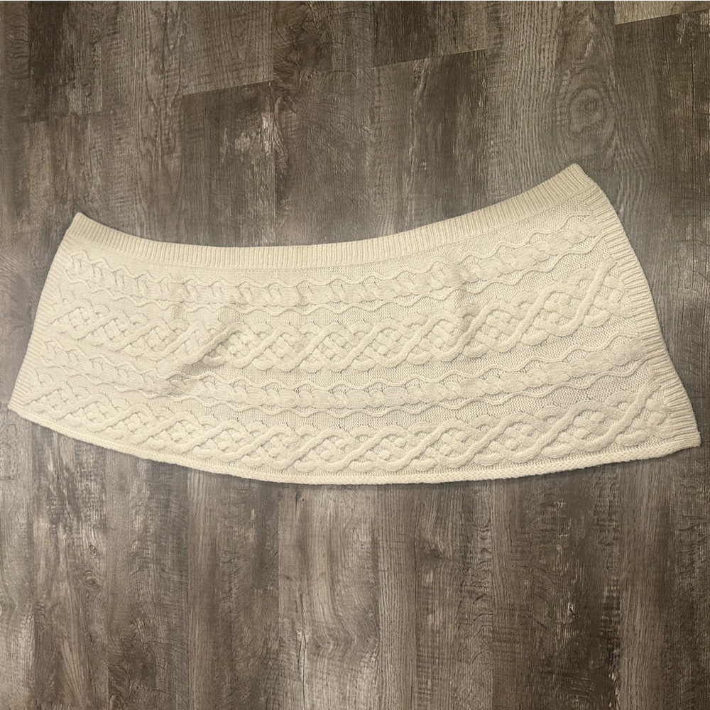 LOFT‎ Ivory Cable Knit Poncho